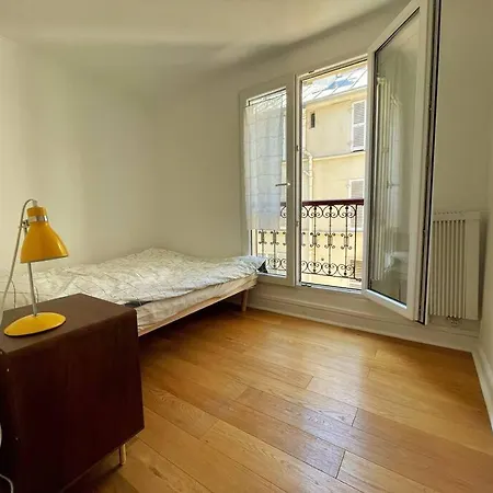 26 Sqm City Center Sunny * Paris